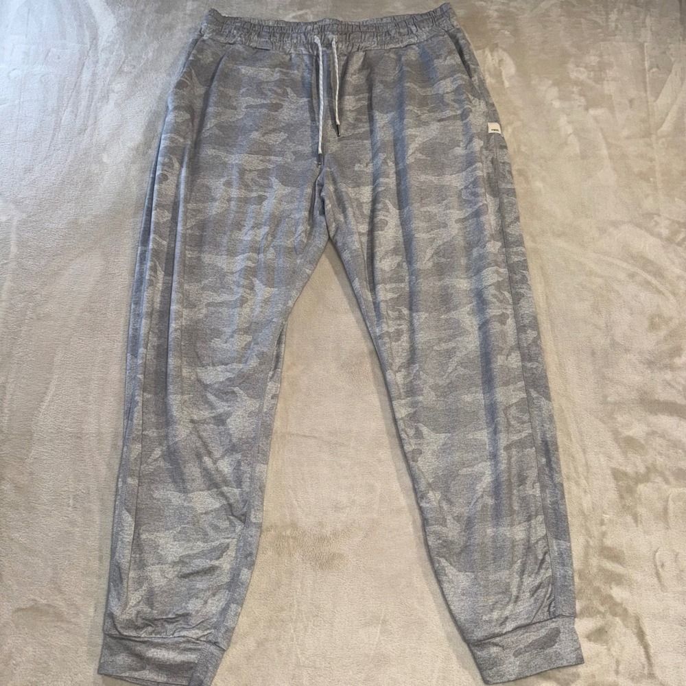 Vuori Performance Jogger Womens Large Gray Camo DreamKnit VW303